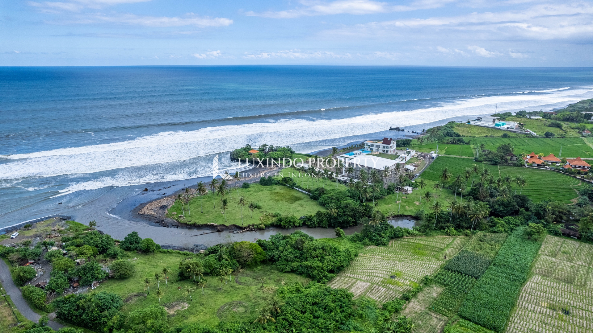 TABANAN – ABSOLUTE BEACHFRONT LAND IN BERABAN (FHL043)